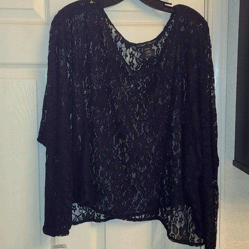 Black flowy top